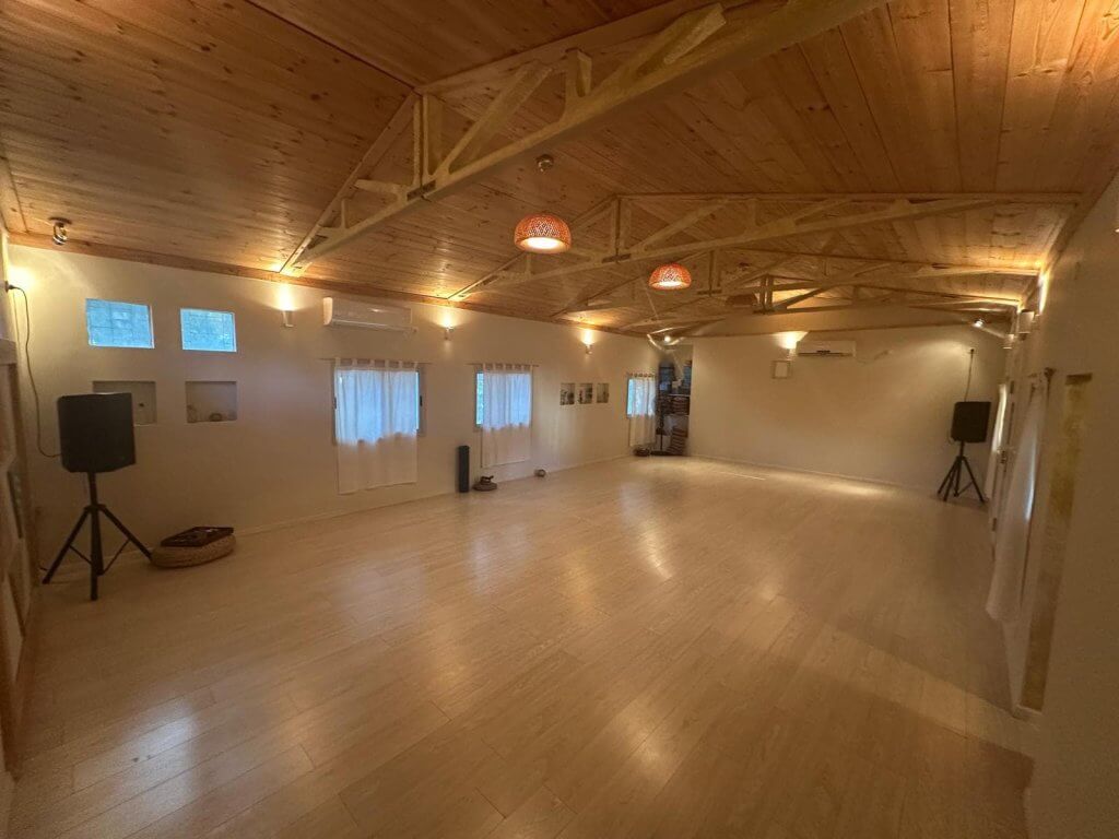 סטודיו מאלה מכמורת